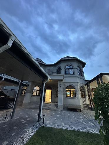 Продажа коттеджей и домов: 6 комнат и более, 244 м², 4 соток, Бишкек, ул. Тоголок Молдо / Куренкеева Агентство недвижимости at lalafo.kg — 19 Продажа коттеджей и домов: 6 комнат и более, 244 м², 4 соток, Бишкек, ул. Тоголок Молдо / Куренкеева Агентство недвижимости — 19