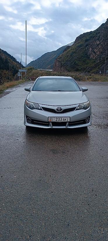 corolla 2004: Toyota Camry: 2014 г., 2.5 л, Автомат, Бензин, Седан — 5