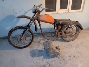 Motosikletlər: Salam, motosiklet raması satılır sovet istehsalıdı, motorun-