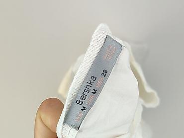 biale bluzki: Bershka, Bluzka damska, rozmiar M — 4