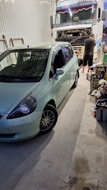 1 9 тди: Honda Fit: 2003 г., 1.5 л, Автомат, Бензин, Седан