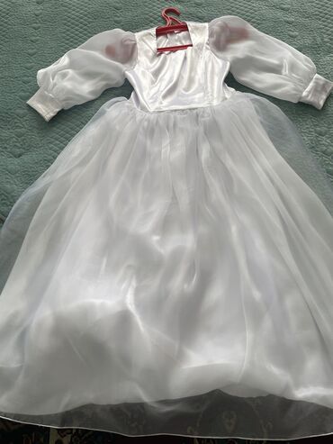 платье горошек: Детское платье, цвет - Белый, Б/у