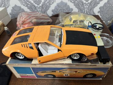 Avtomobil modelləri: 1970 il, Dəmir, Pulsuz çatdırılma — 17