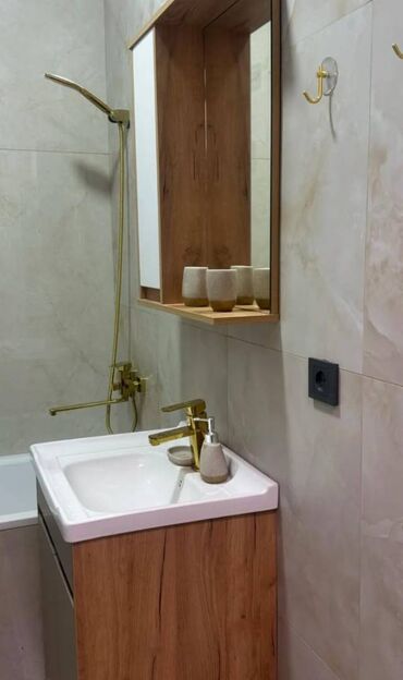 продаётся квартира в кызыл аскере: 1 комната, 39 м², Элитка, 7 этаж, Евроремонт
