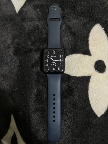 bu saatlarda b: Новый, Смарт часы, Apple, Аnti-lost, цвет - Черный