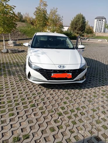 продаю с доплатой мне: Hyundai Avante: 2021 г., 1.6 л, Автомат, Бензин, Минивэн