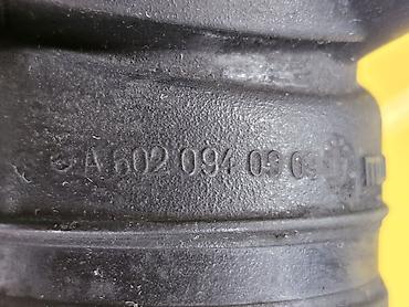 Трубки, патрубки, шланги: Патрубок Mercedes-Benz 1998 г., Б/у, Оригинал, Германия — 7