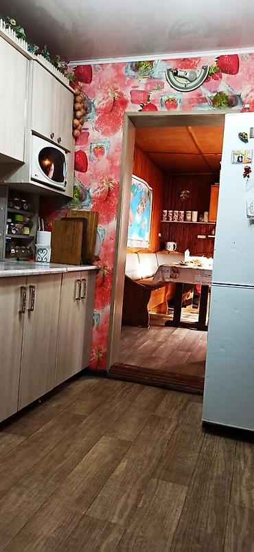 утепление дома: Дом одноэтажный с утеплённым фасадом и шиферный крышей . Снаружи — 7