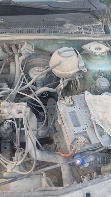 daf 2013: Volkswagen Golf: 1992 г., 1.6 л, Механика, Бензин, Хэтчбэк — 6