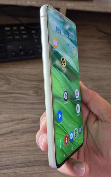 телефоны samsung: Samsung Galaxy S21 FE, Б/у, 128 ГБ, 2 SIM