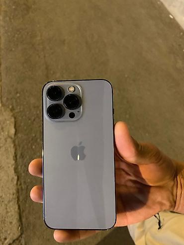 видие камера: IPhone 13 Pro (6.1"), цвет Sierra Blue Ключевые особенности: - — 1