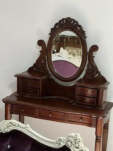 50cm: Toaletni sto / sminkernica Dobro stanje sirina 101 cm dubina 41.5 cm — 6