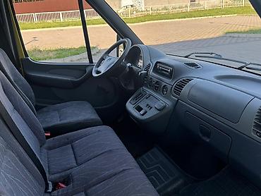 полки на спринтер: Грузовой фургон Mercedes-Benz Sprinter - Кузов: цельнометаллический — 4