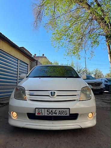 Продажа авто: Toyota Ist: 2003 г., 1.3 л, Автомат, Бензин, Хэтчбэк — 3