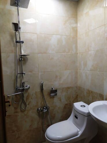 Digər kommersiya daşınmaz əmlakı: Nərimanov rayonu 2 mərtəbəli,sahəsi 100 kv/m olan, 2 otağlı obyekt — 10