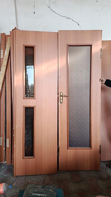 дверцы: Межкомнатная дверь, Б/у, Глухие, Одностворчатая, Деревянная, Распашная, цвет - Коричневый — 1