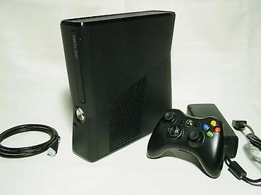 elektronska: Xbox 360, korektno očuvana i potpuno ispravna (noviji model bez — 8