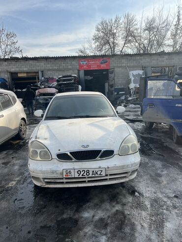 лабо карапка: Daewoo Nubira: 1999 г., 1.5 л, Автомат, Бензин, Седан