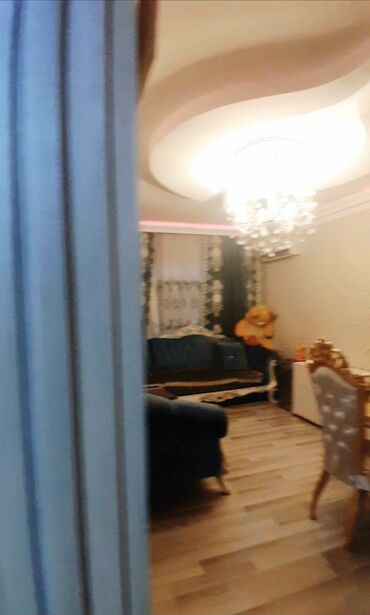 Uzunmüddətli kirayə mənzillər: Əhmədli metrosundan 5 dəqiqəliy məsafədə kimoteatr ərazisində yerləşən — 7