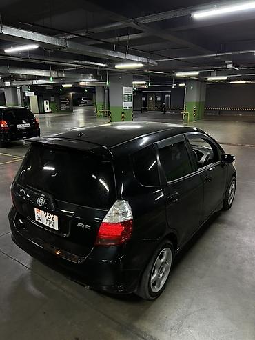 Honda: Honda Fit: 2005 г., 1.3 л, Автомат, Бензин, Хэтчбэк — 4
