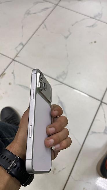 red magic 10: IPhone 17pro max Dubay versiyon Xüsusiyyətlər: - Korpus: gümüşü — 4