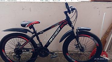 İdman velosipedləri: Velosiped – şəhər və off-road üçün universal model. u Xüsusiyyətlər: - — 4