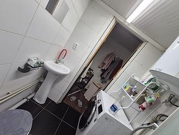 четырех: Студия, 21 м², 3 этаж, Старый ремонт — 4