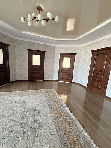 дом из панелей: 6 комнат и более, 270 м², Бишкек — 8