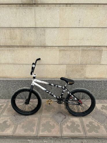 спортивный руль на ктм мото: BMX велосипед, Колдонулган