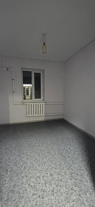 Үй сатып алам: 4 бөлмө, 60 м², 2 соток, Бишкек, Красный Строитель ж/м Менчик ээси — 10