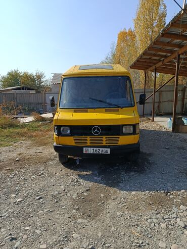 турбина мтз 80: Жеңил жүк ташуучу унаа, Mercedes-Benz, Стандарт, 3 т, Колдонулган