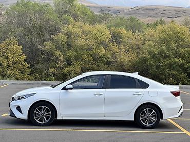 byd d1: Kia Cerato: 2022 г., 1.6 л, Автомат, Бензин, Седан — 5