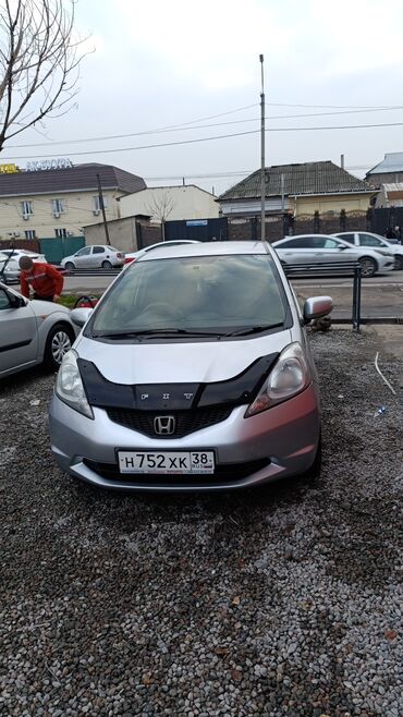 honda fit 2007: Honda Fit: 2007 г., 1.3 л, Автомат, Бензин, Хэтчбэк