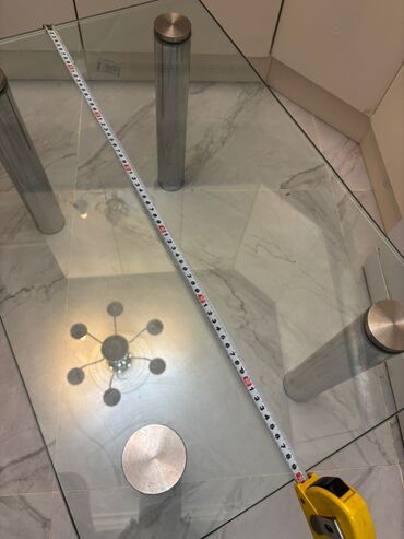 Masa və oturacaq dəstləri: Şüşə, Kvadrat masa