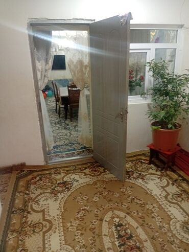 Həyət evləri və villaların satışı: 3 otaqlı, 150 kv. m, Kredit yoxdur, Orta təmir — 9