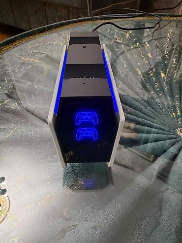 ps5 dualsense qiymeti: PS5 DualSense üçün iki yuvalı şarj stansiyası 2 ədəd var məndə biri — 3