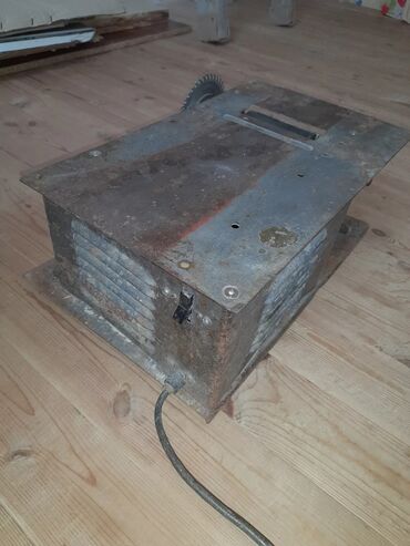 Digər mişarlar: Masaüstü dairəvi mişar qurğusu (özəl yığım) - Metal karkaslı — 5