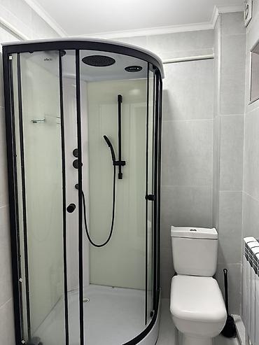 Продажа коттеджей и домов: Срочно срочно 🔥🔥🔥 Продаю дом г. Бишкек. Район верхний Токольдош, ул — 8