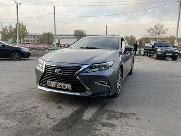 кадилак эскалайд: Lexus ES: 2017 г., 3 л, Вариатор, Гибрид, Седан