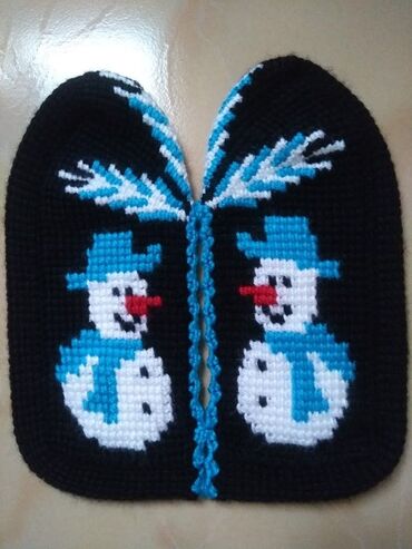 Dəstlər: Məhsul: Əl işi toxunma dəsti və naxışlı corab/başmaqlar Təsvir: - — 3