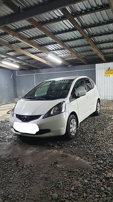 транс: Honda Fit: 2010 г., 1.5 л, Автомат, Бензин, Хэтчбэк — 3