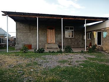 Həyət evləri və villaların satışı: - Məkan: həyətyanı sahəsi olan fərdi yaşayış evi - Ümumi planlama: bir — 2