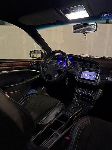 держатели телефонов в машину: Honda Accord: 2001 г., 1.8 л, Автомат, Бензин, Седан — 8