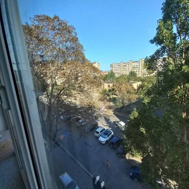 Köhnə tikili: Bakı, Bakıxanov qəs., 3 otaqlı, Köhnə tikili, 80 kv. m — 9