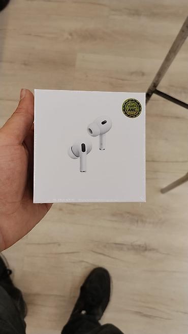 Qulaqcıqlar: Məhsul: Airpods 3, Airpods 4. Simsiz qulaqlıq (şəkildə göstərilən — 1