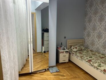 Köhnə tikili: Bakı, Yasamal, 2 otaqlı, Köhnə tikili, m. İnşaatçılar, 36 kv. m