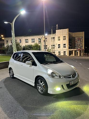 Honda: Honda Fit: 2004 г., 1.5 л, Автомат, Бензин, Хэтчбэк at lalafo.kg — 11 Honda: Honda Fit: 2004 г., 1.5 л, Автомат, Бензин, Хэтчбэк — 11