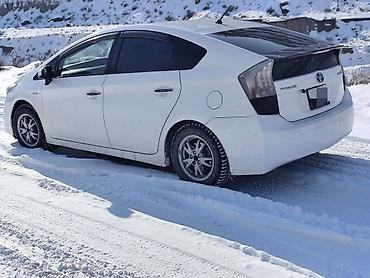 4wd: Toyota Prius: 2011 г., 1.8 л, Вариатор, Гибрид, Лифтбек — 6