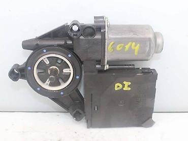 auto placevi kovin: MOTOR PODIZAČA STAKLA ZA VOLKSWAGEN GOLF 5 OD 2003. DO 2009. GOD. | — 1