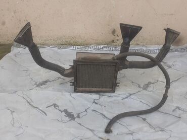 Motor üçün digər detallar: Radiator - 100 ₼ Karbirator(jiquli) - 80₼, Tramblyor - 40 ₼ Babin — 11